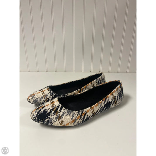 Shoes Flats By Kelly And Katie In Black & Yellow, Size: 9