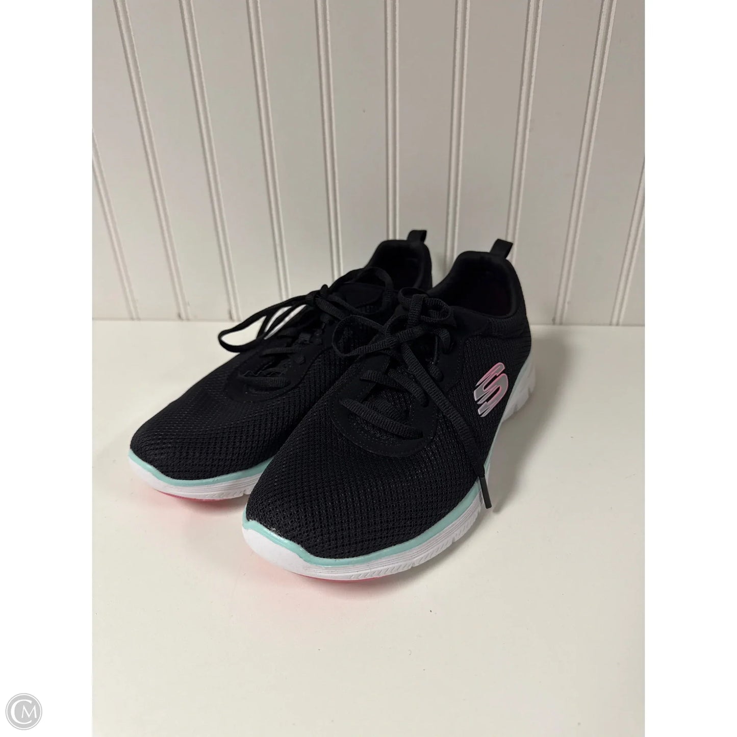 Shoes Athletic By Skechers In Black, Size: 8.5