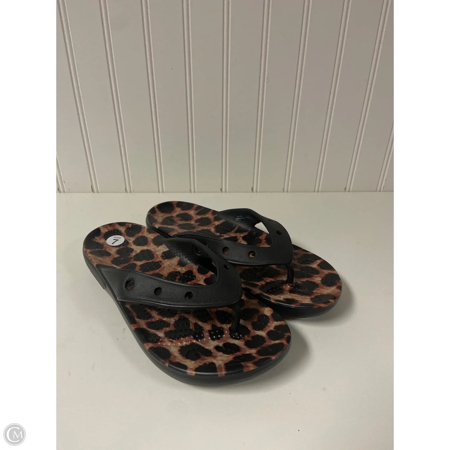 Sandals Flip Flops By Crocs In Animal Print, Size: 7