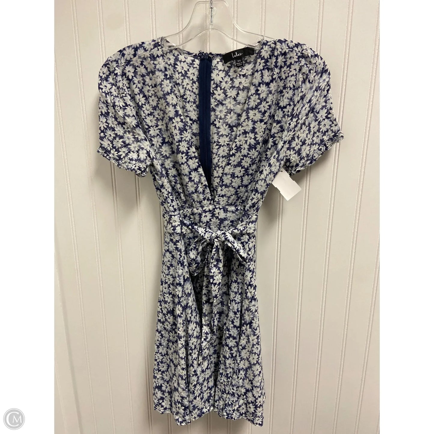 Dress Casual Short By Lulus In Blue & White, Size: Xs