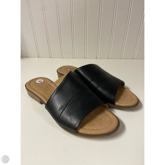Sandals Flats By Catherine Malandrino In Black, Size: 8.5