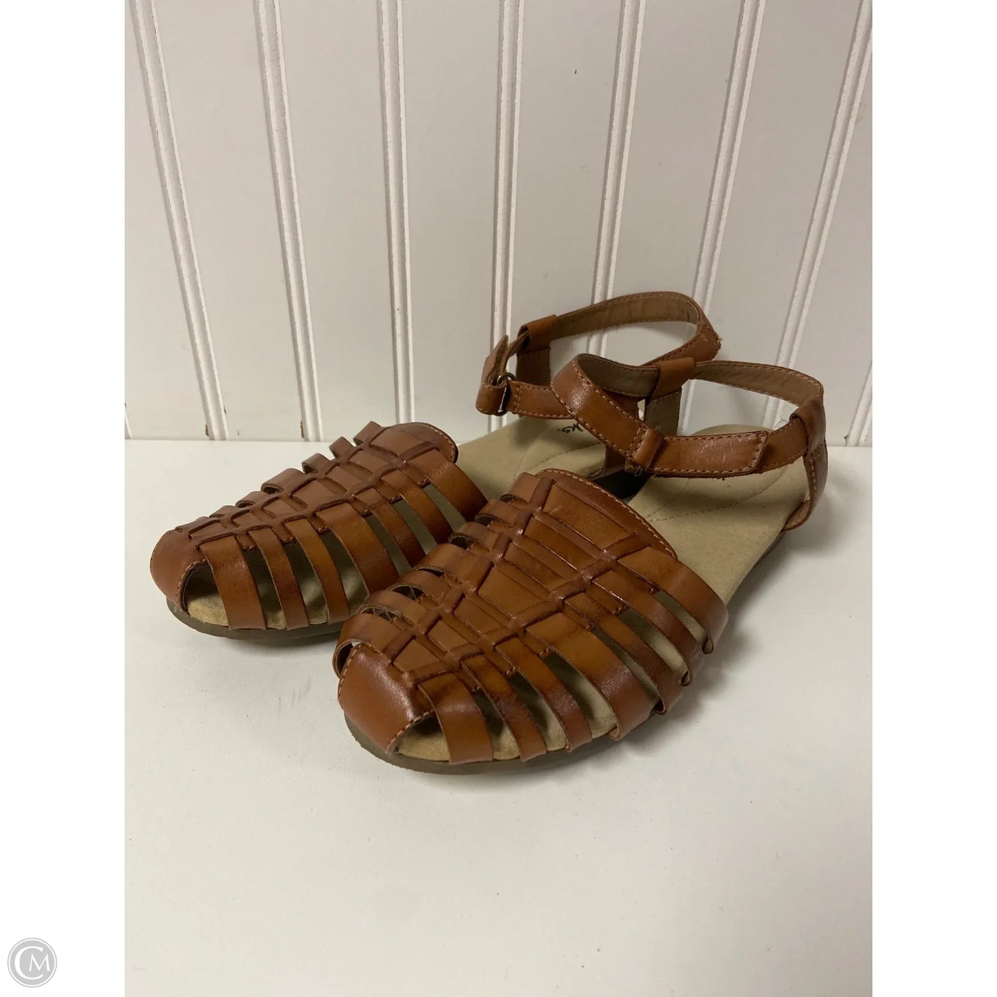 Sandals Flats By Clarks In Brown, Size: 9