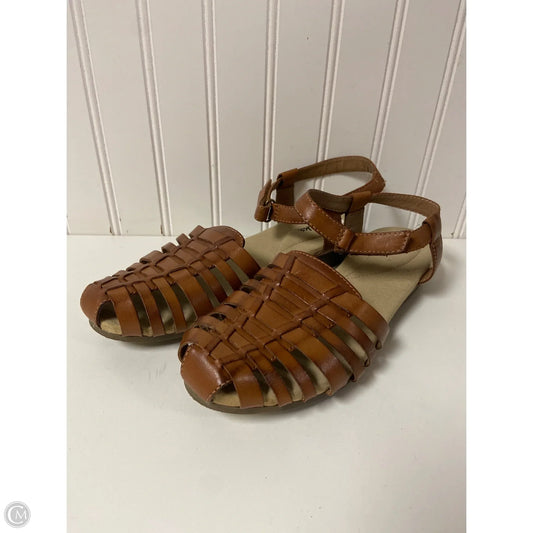 Sandals Flats By Clarks In Brown, Size: 9
