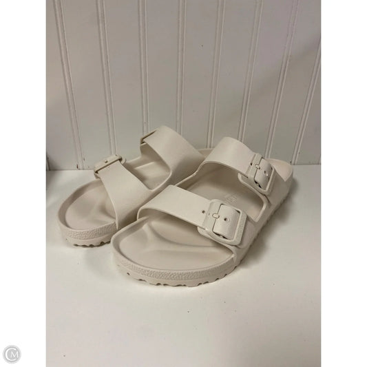 Sandals Flats By Birkenstock In White, Size: 10