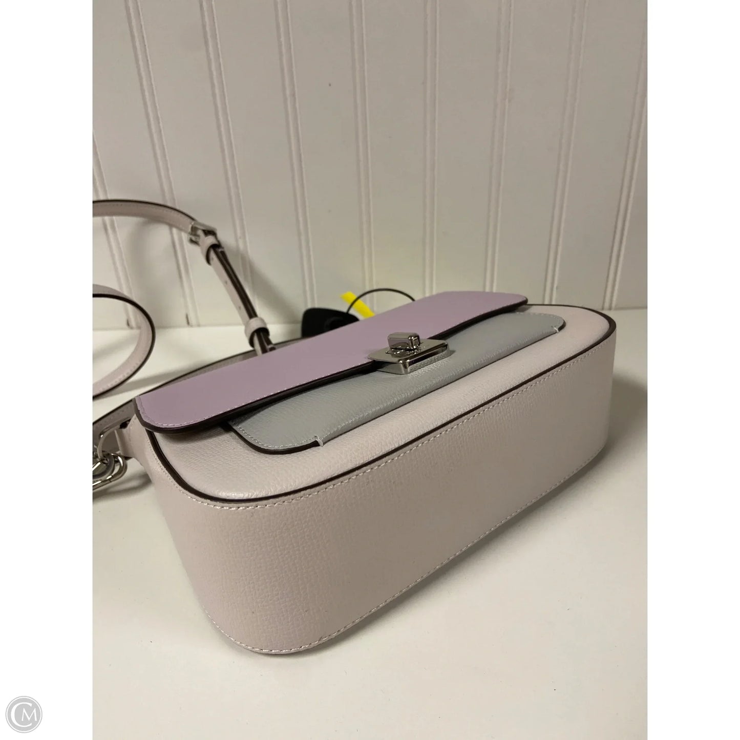 Crossbody Designer By Kate Spade, Size: Medium