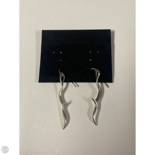 Earrings Dangle/drop By Clothes Mentor