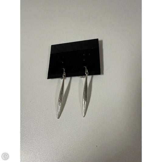 Earrings Dangle/drop By Clothes Mentor