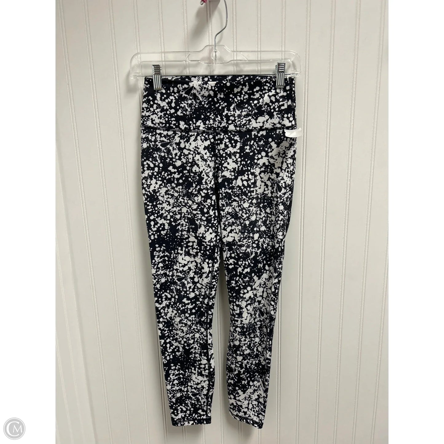 Athletic Leggings By Fabletics In Black & White, Size: Xs
