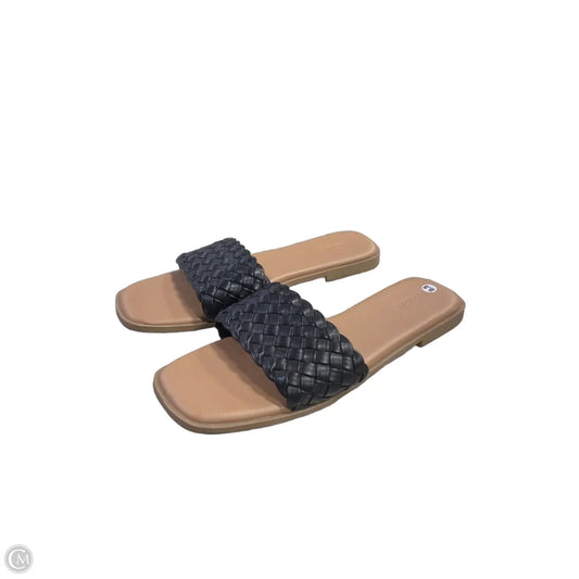 Sandals Flats By Old Navy In Black, Size: 8.5