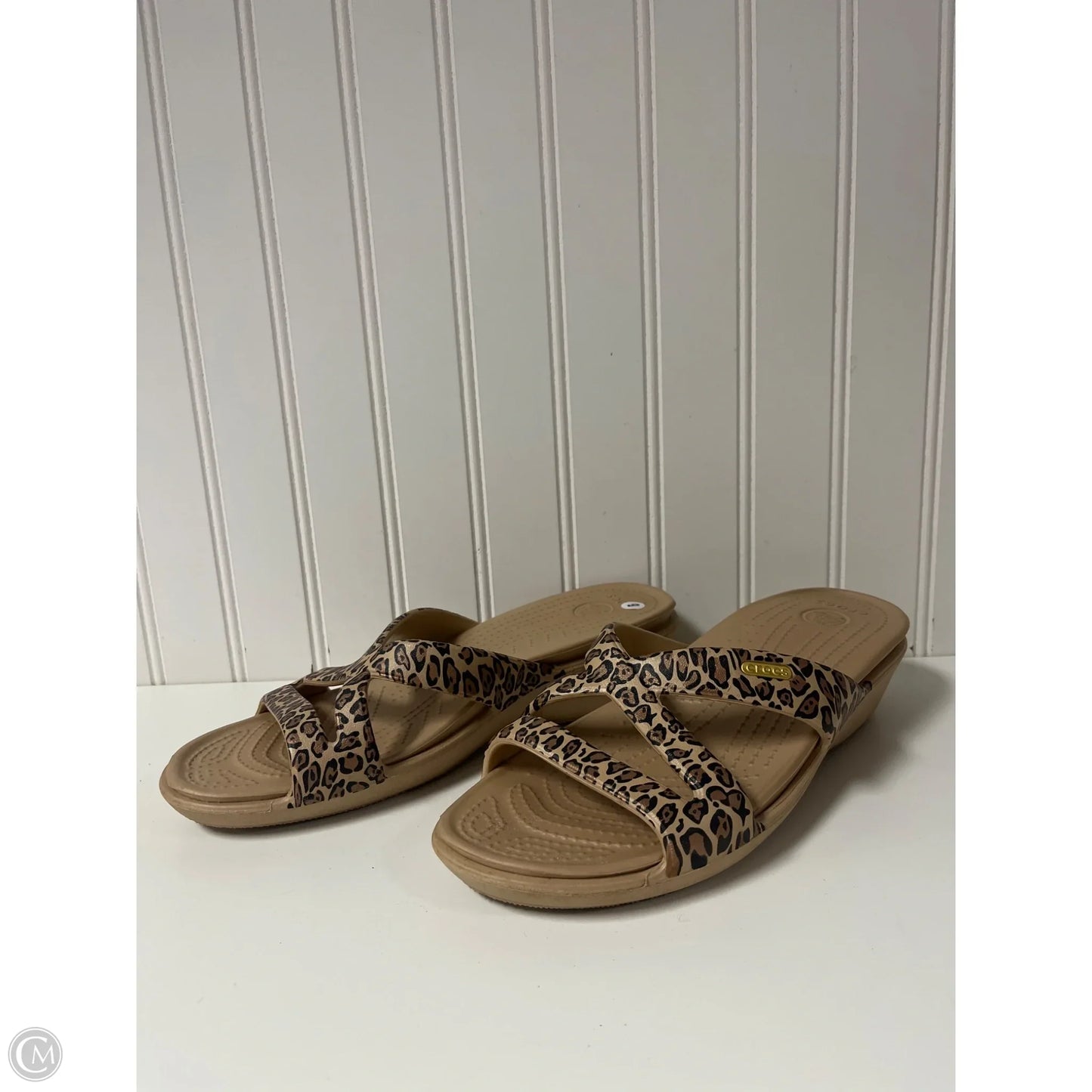 Sandals Flats By Crocs In Animal Print, Size: 9