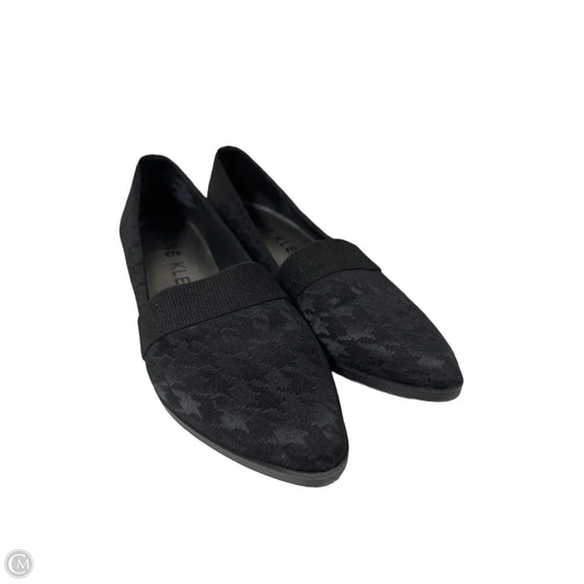 Shoes Flats By Anne Klein In Black, Size: 7.5