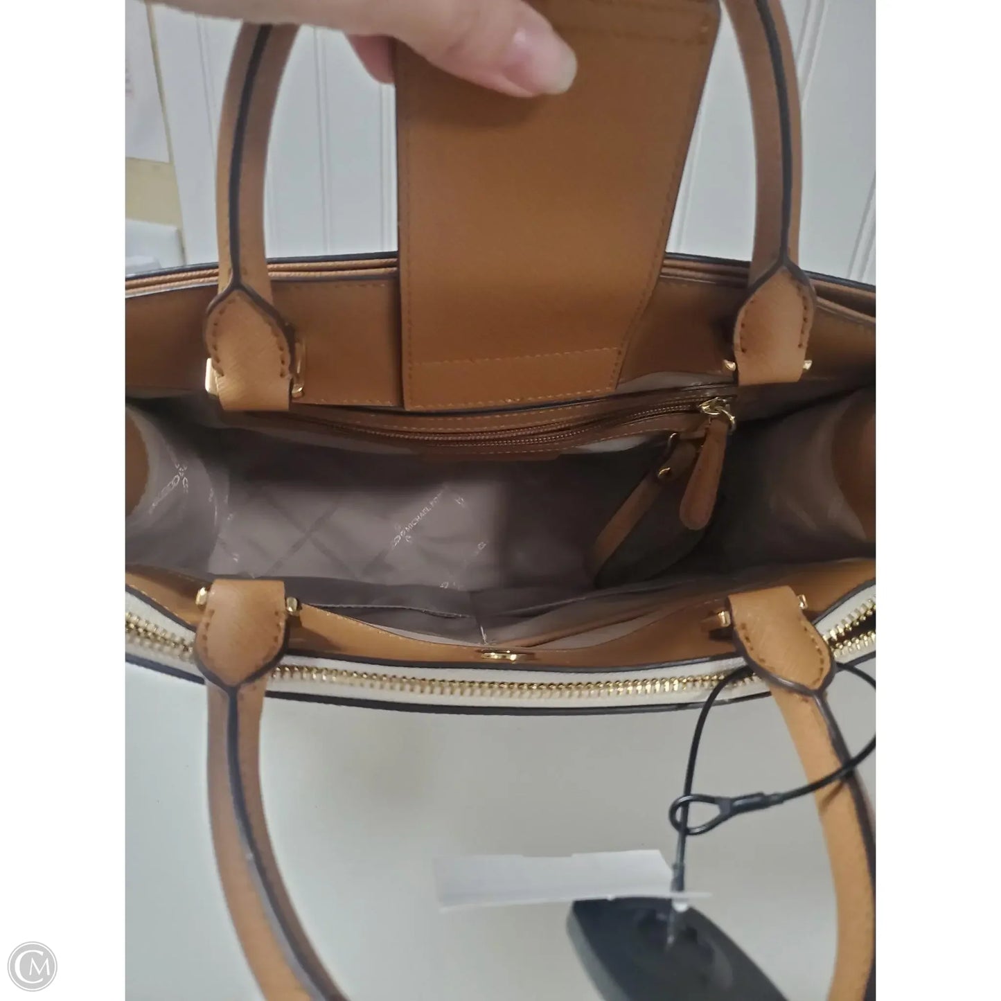 Handbag Designer By Michael Kors, Size: Large