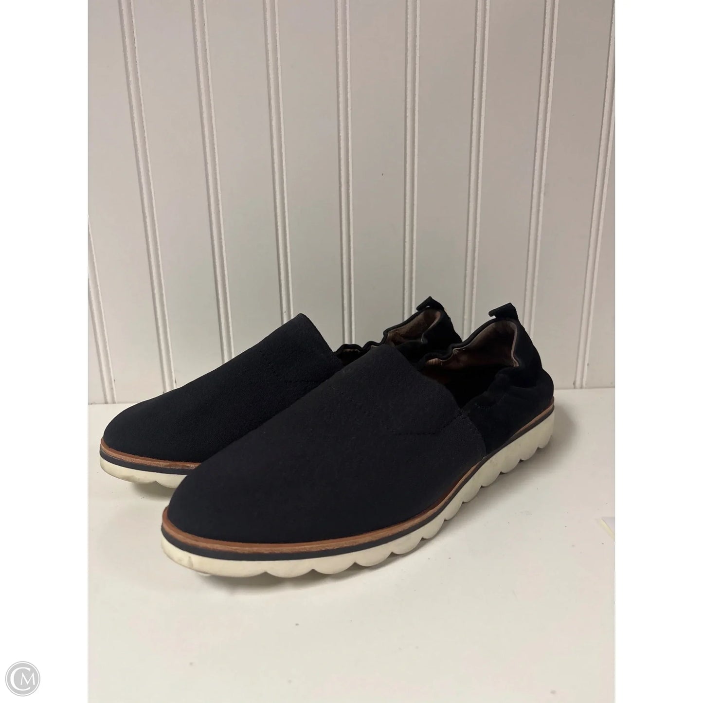 Shoes Flats By Louise Et Cie In Black, Size: 9.5