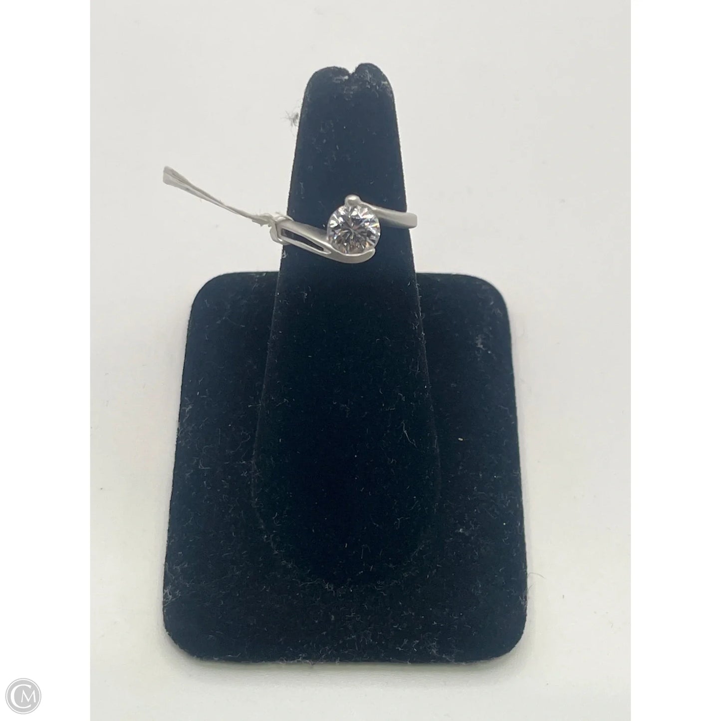 Ring Band By Clothes Mentor, Size: 6