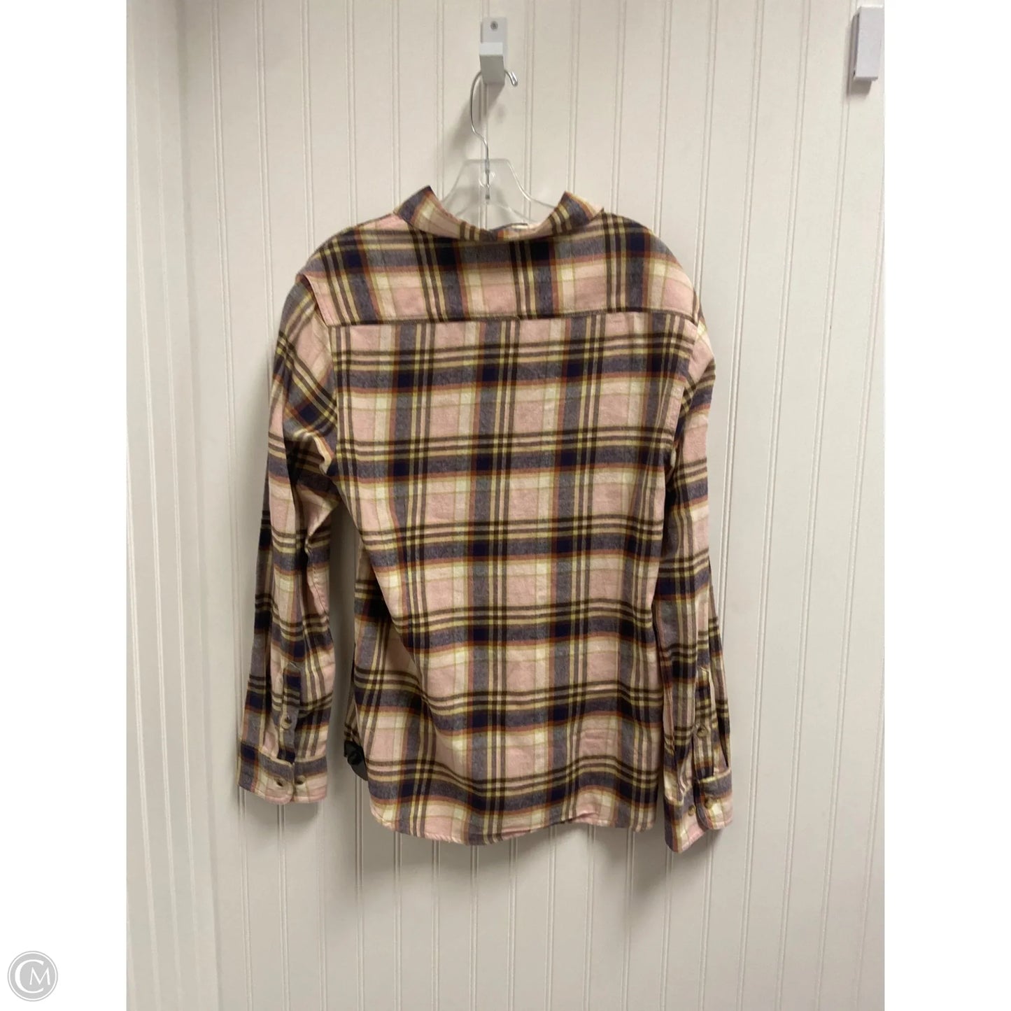 Top Long Sleeve By Clothes Mentor In Plaid Pattern, Size: S