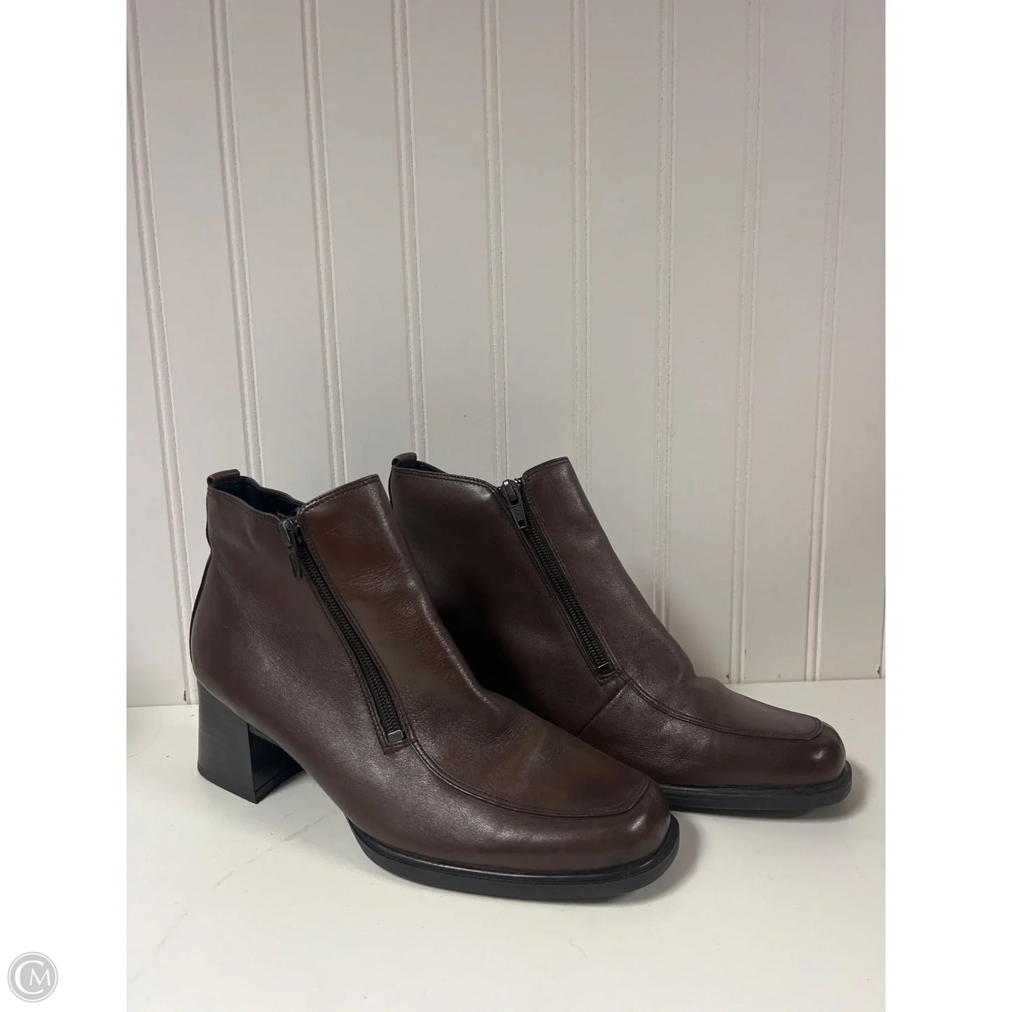 Boots Ankle Heels By Clothes Mentor In Brown, Size: 9