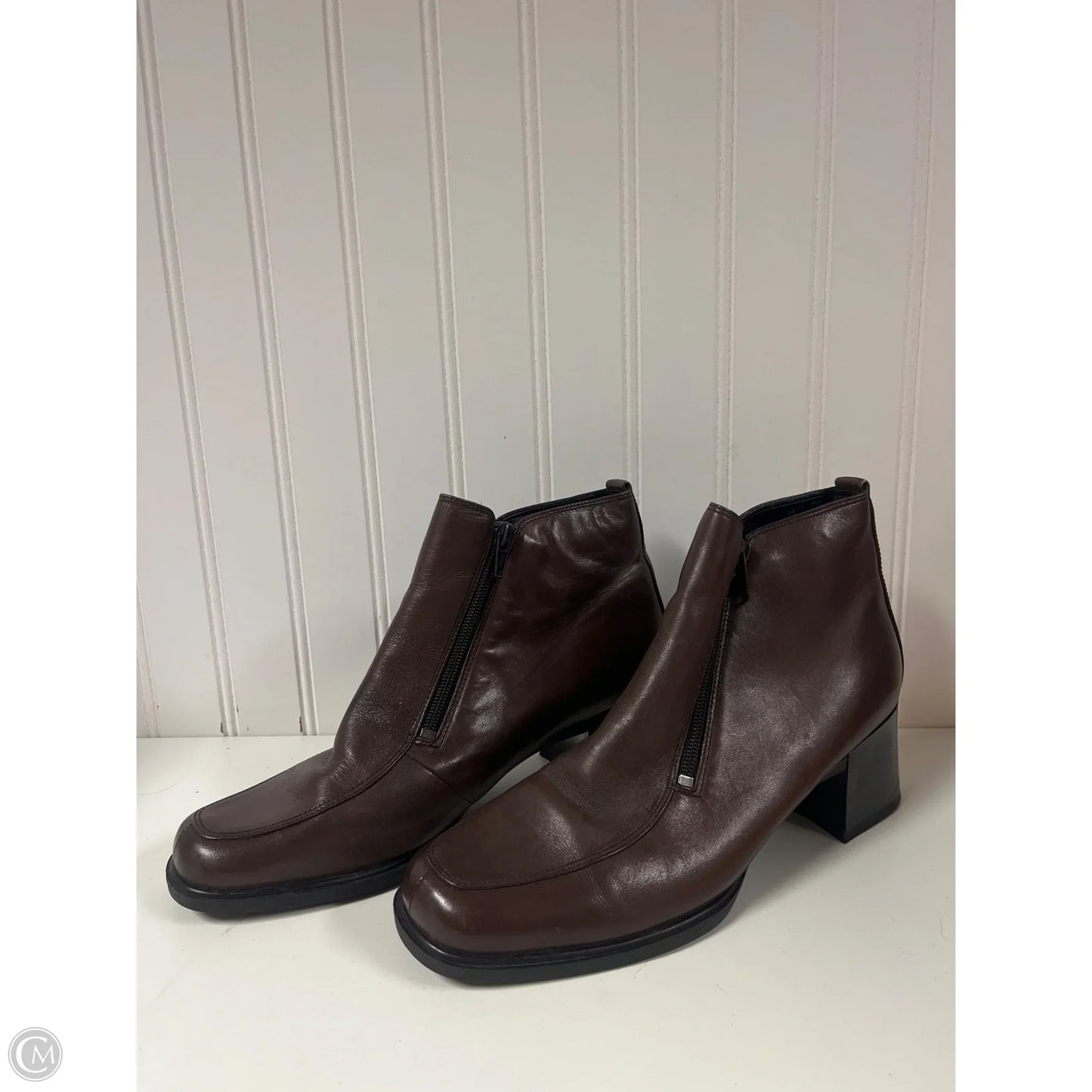 Boots Ankle Heels By Clothes Mentor In Brown, Size: 9