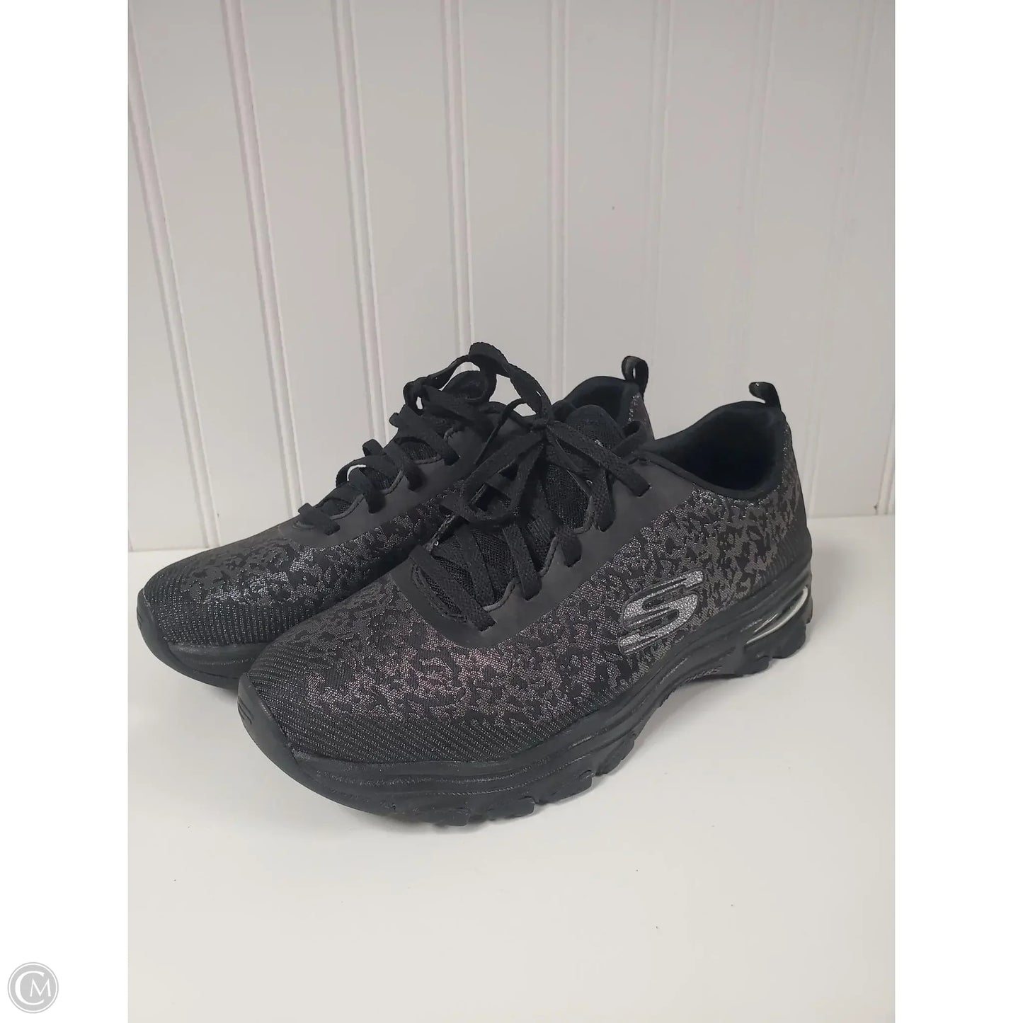 Shoes Athletic By Skechers In Black, Size: 7.5
