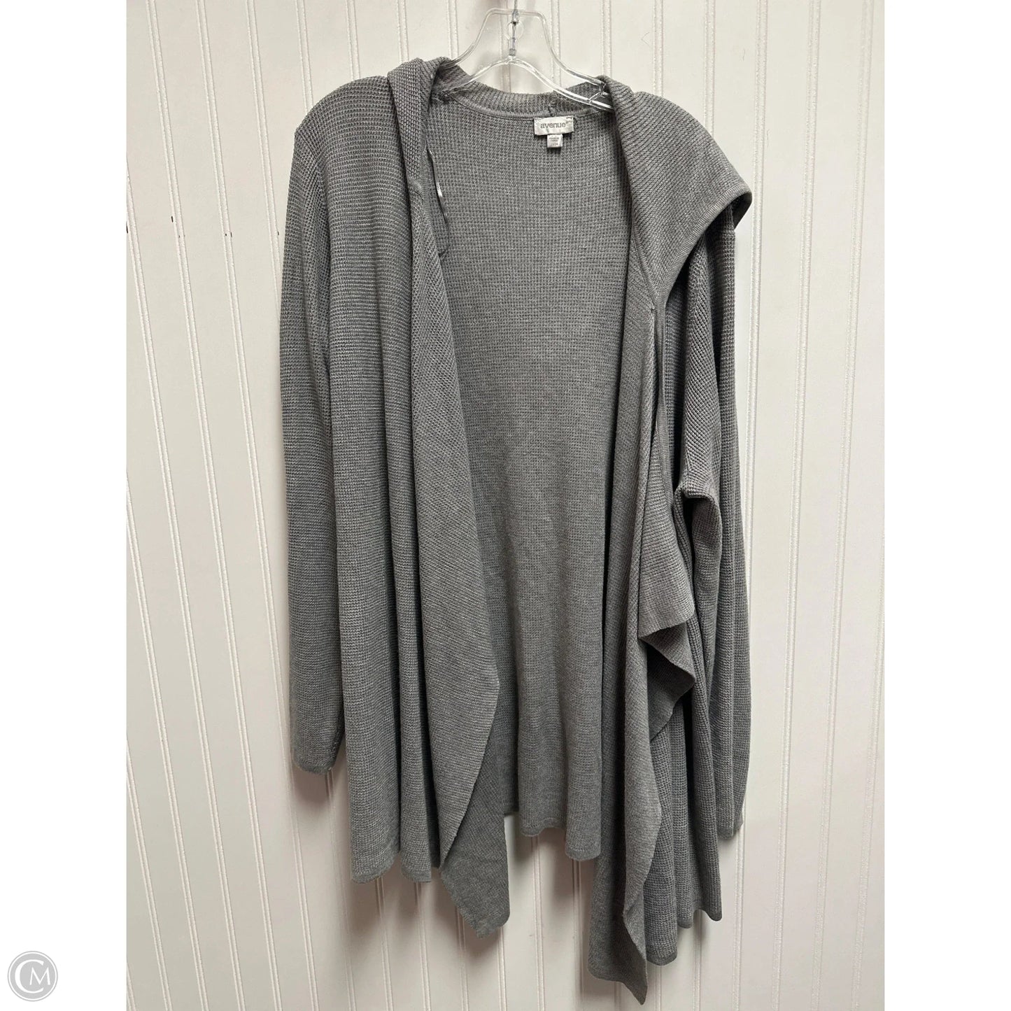 Cardigan By Avenue In Grey, Size: 3x