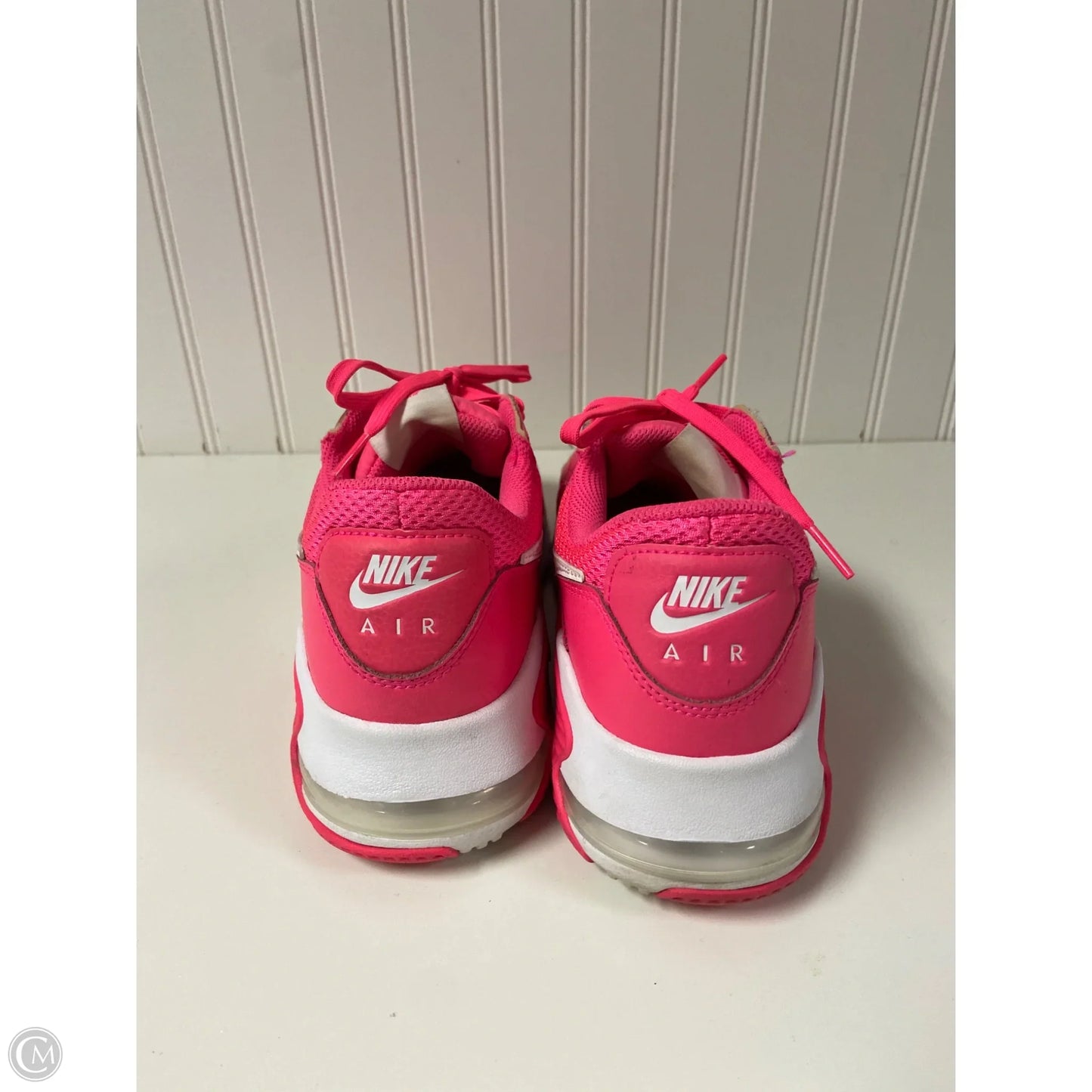 Shoes Sneakers By Nike In Pink & White, Size: 10