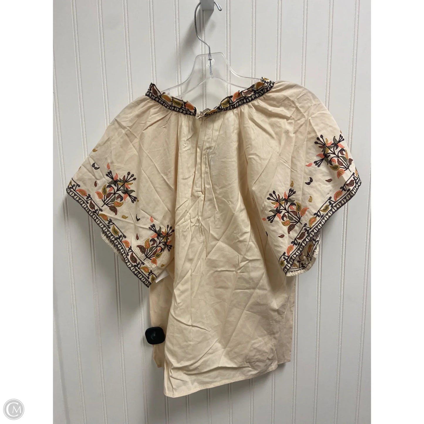 Top Short Sleeve By Democracy In Beige, Size: S