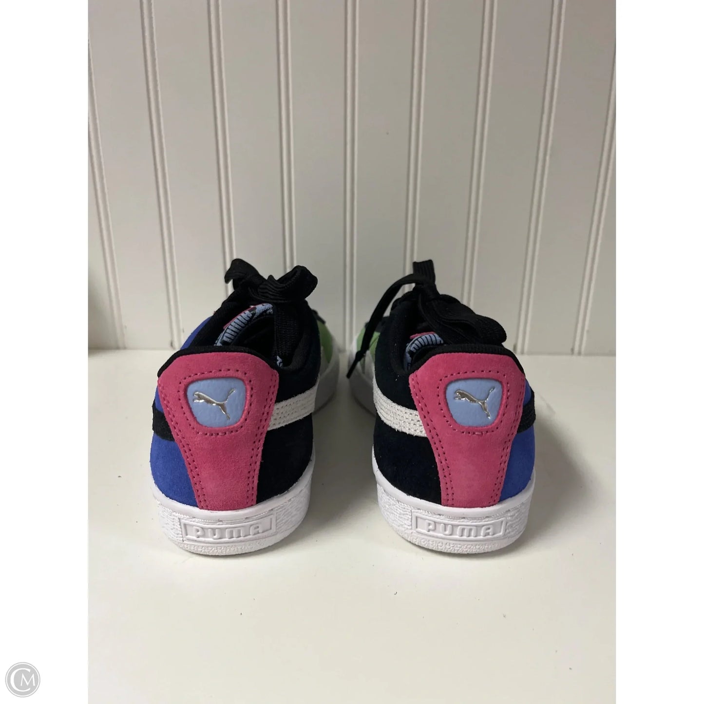 Shoes Sneakers By Puma In Multi-colored, Size: 8
