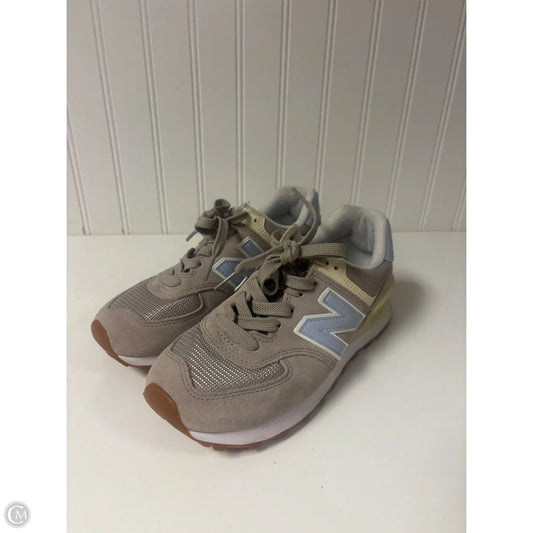 Shoes Athletic By New Balance In Grey, Size: 6