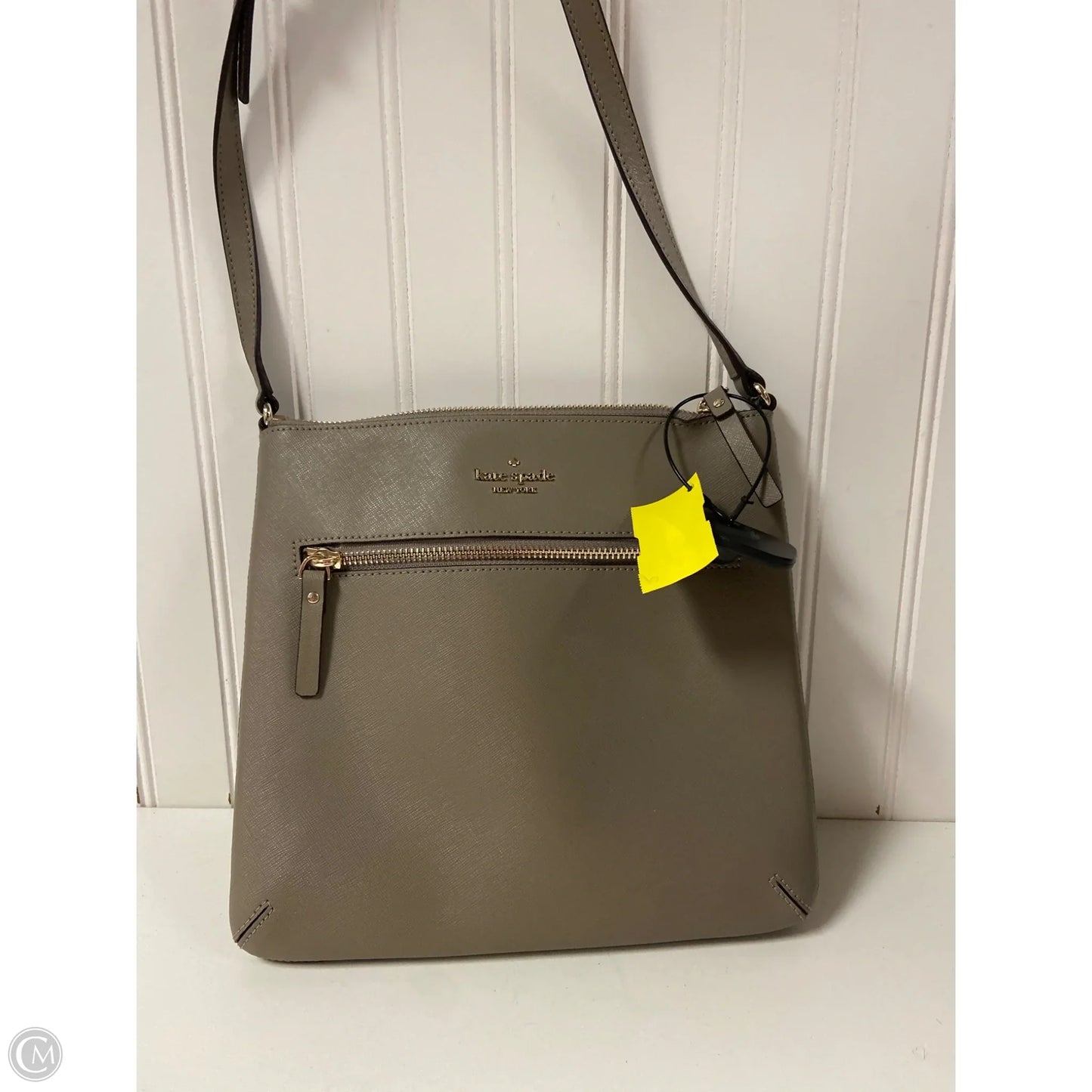 Crossbody Designer By Kate Spade, Size: Medium