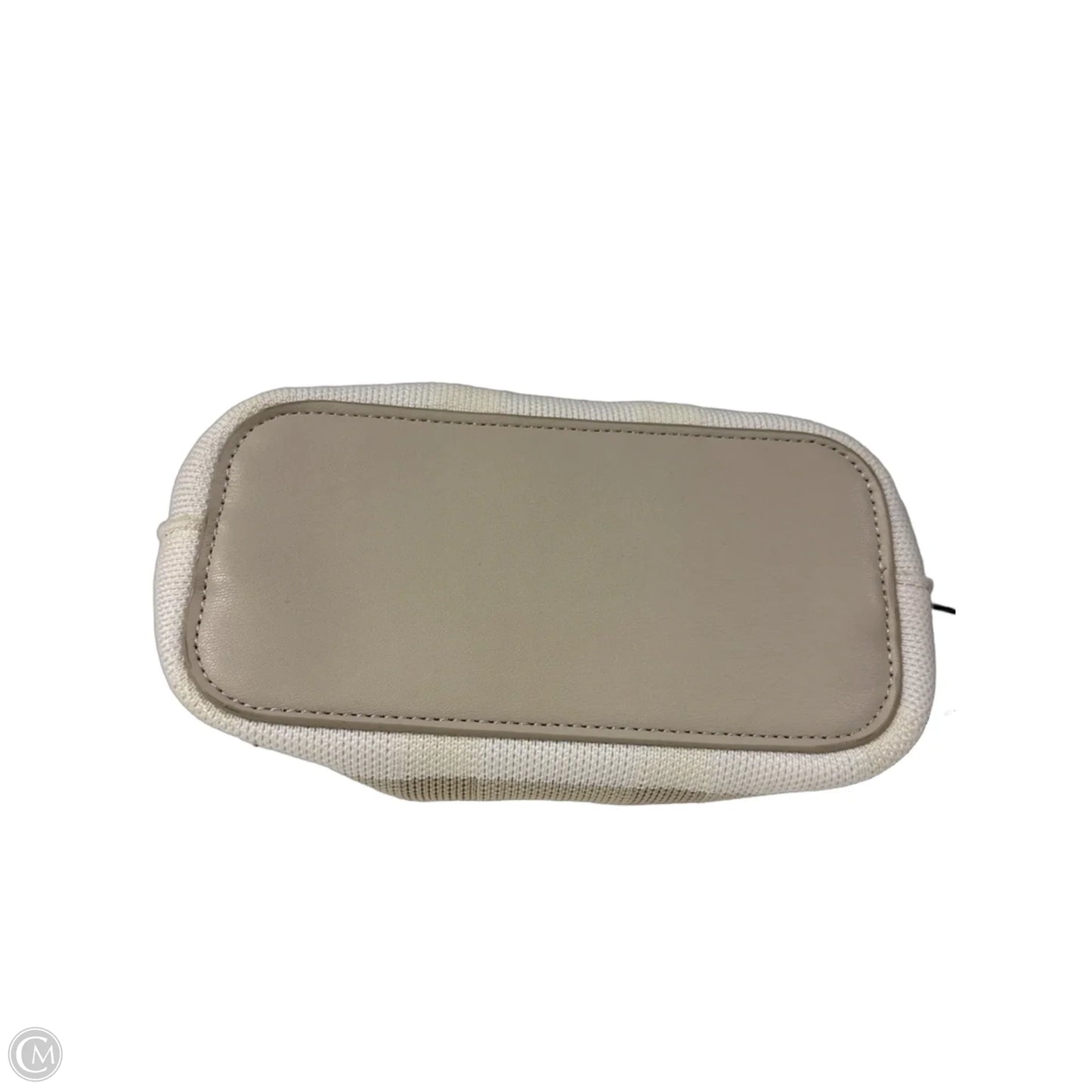 Makeup Bag By Clothes Mentor, Size: Medium