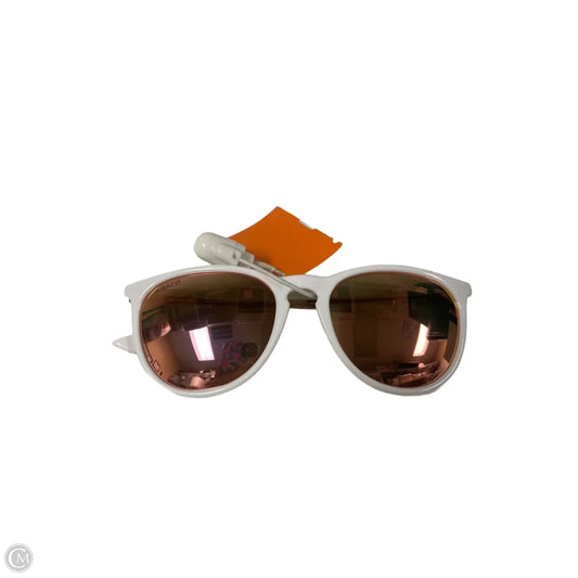 Sunglasses By Clothes Mentor, Size: Medium