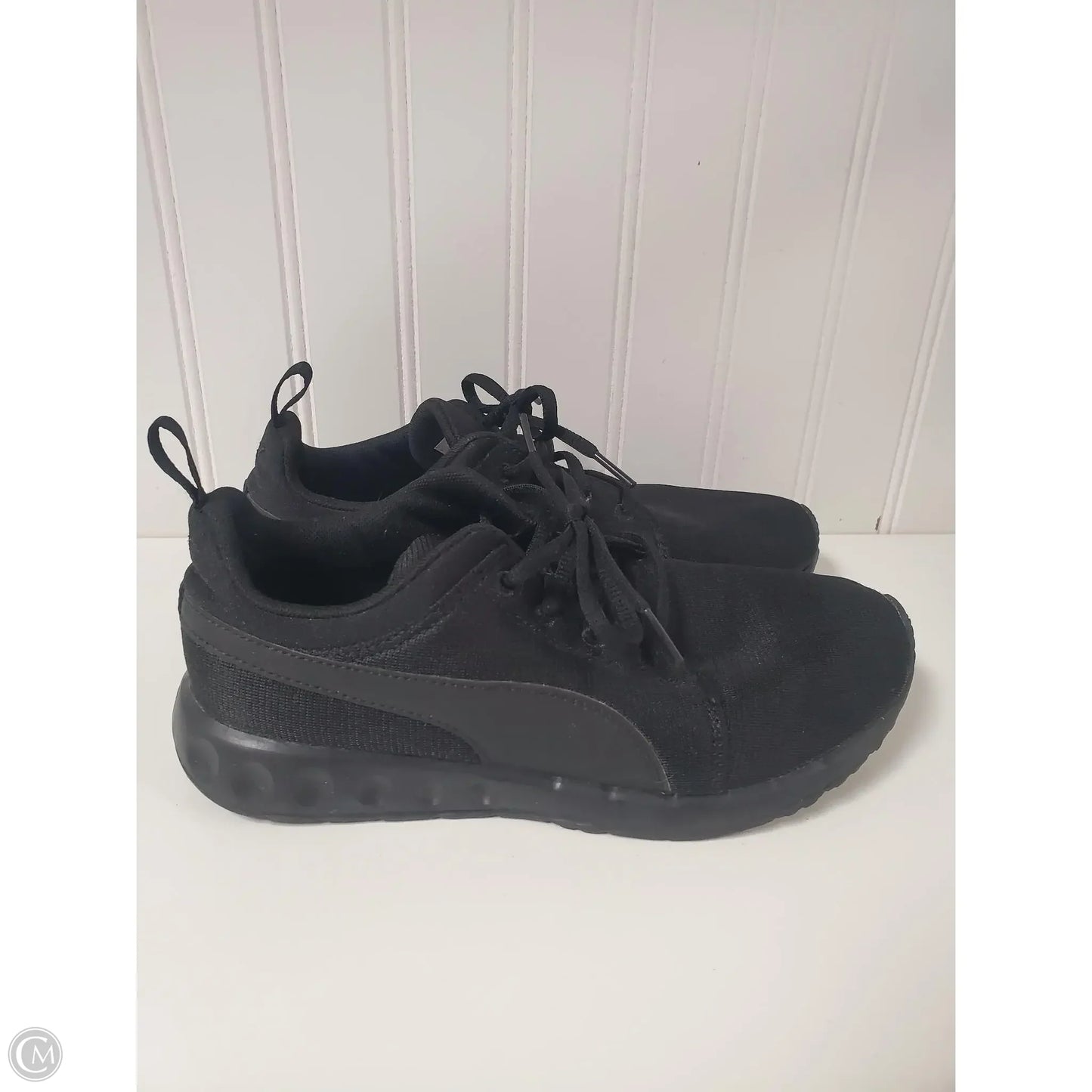 Shoes Athletic By Puma In Black, Size: 5.5