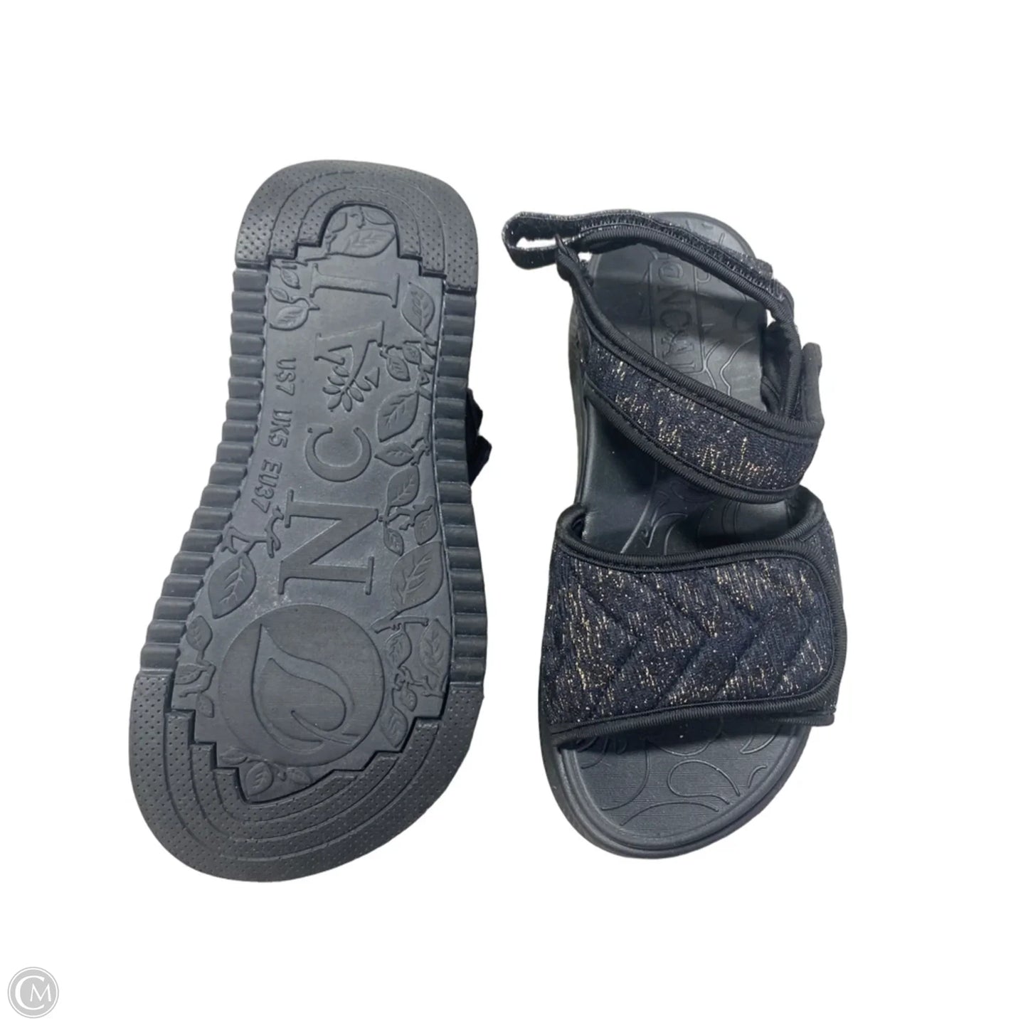 Sandals Flats By Clothes Mentor In Black, Size: 7