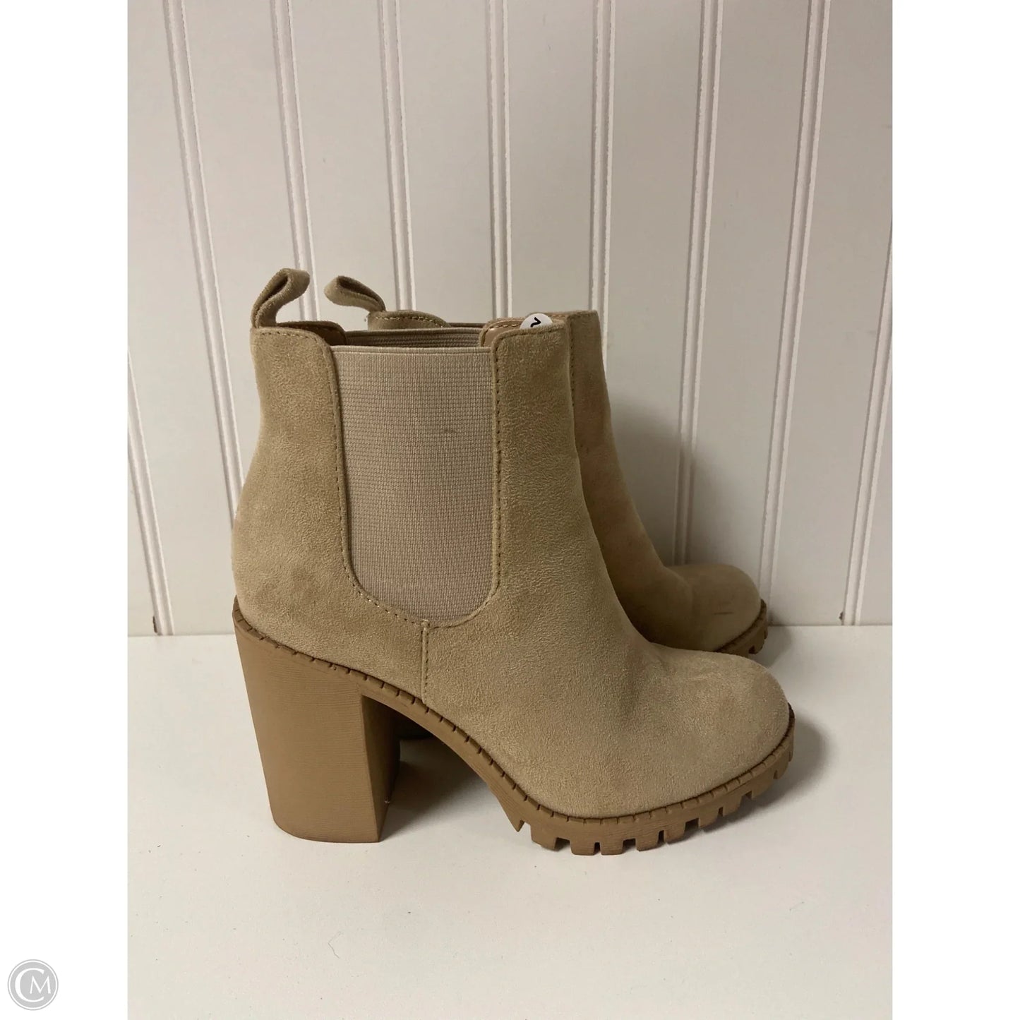 Boots Ankle Heels By Clothes Mentor In Brown, Size: 6.5