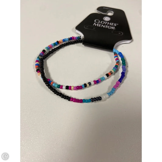 Bracelet Beaded By Clothes Mentor, Size: 02 Piece Set