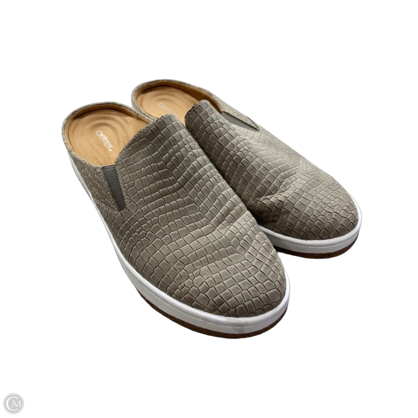 Shoes Flats By Aetrex In Grey, Size: 7