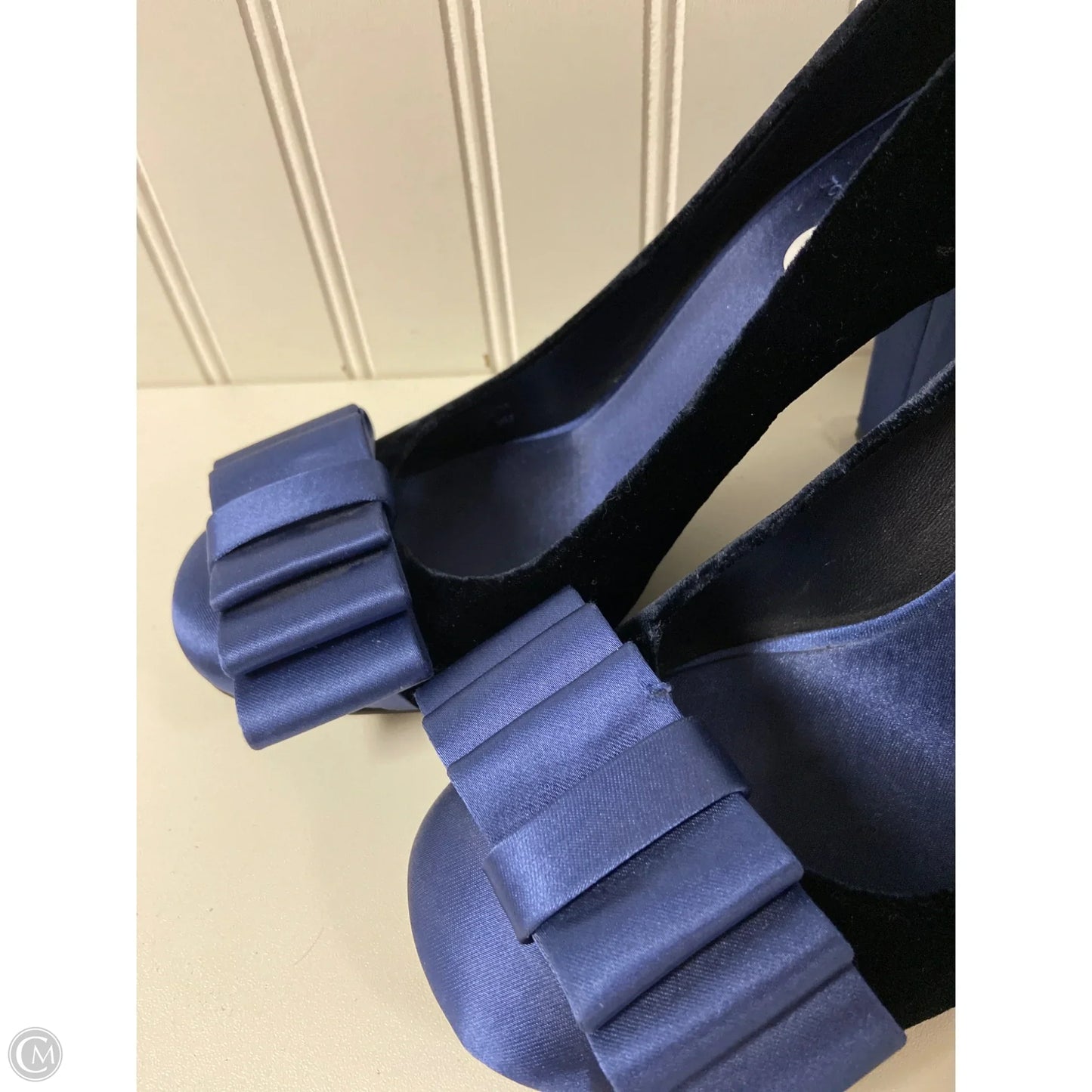 Shoes Designer By Tory Burch In Blue, Size: 9