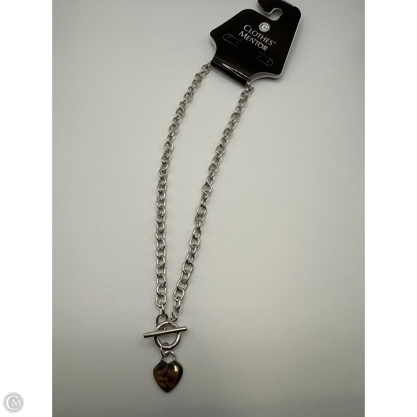 Necklace Charm By Clothes Mentor, Size: 1