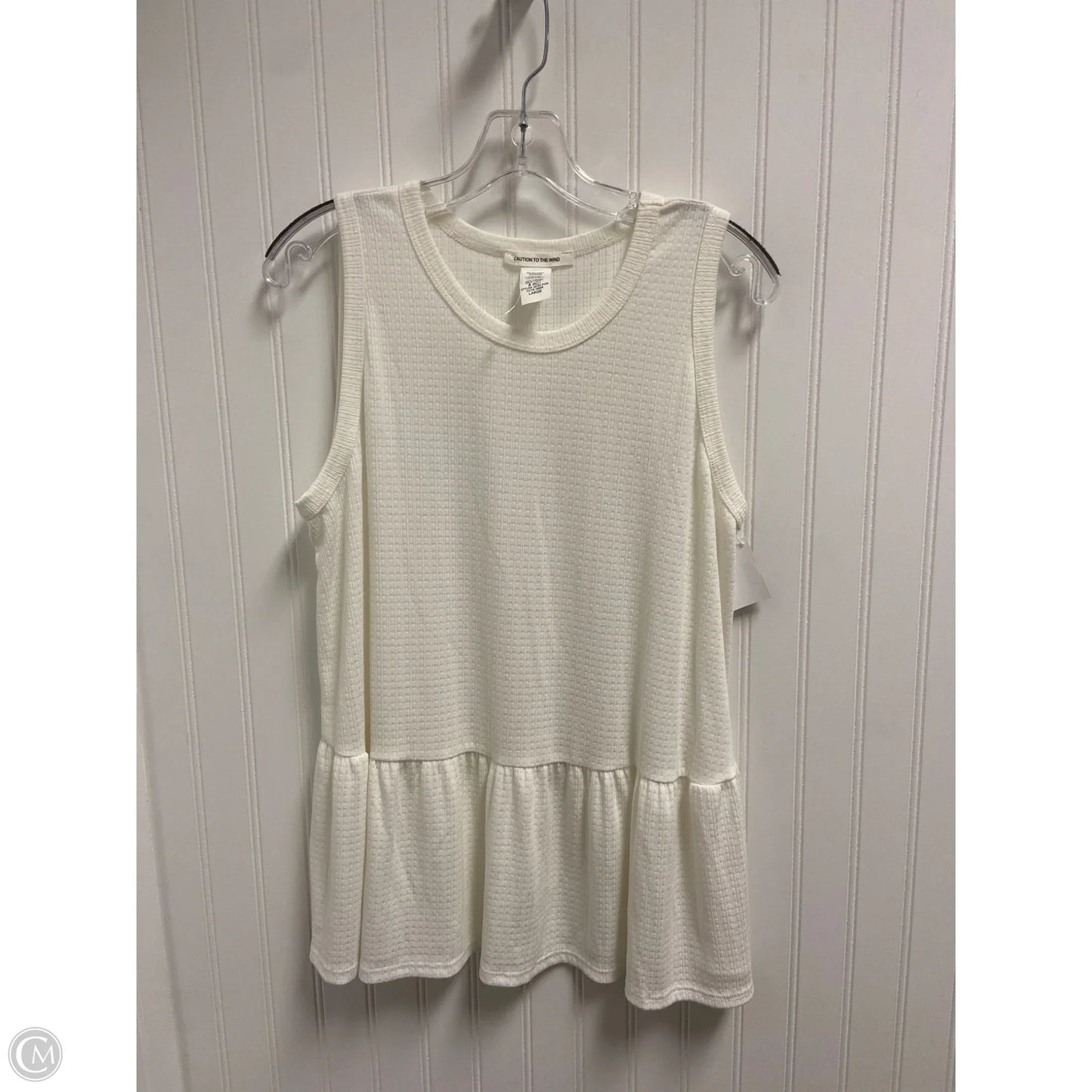 Top Sleeveless Basic By Caution To The Wind In White, Size: L
