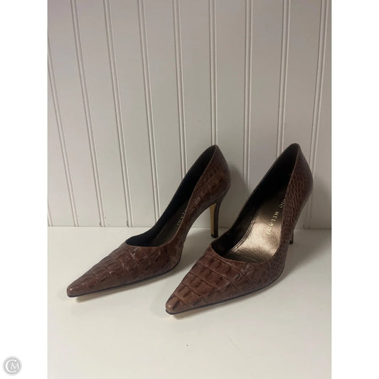 Shoes Heels Stiletto By Gianni Bini In Brown, Size: 8