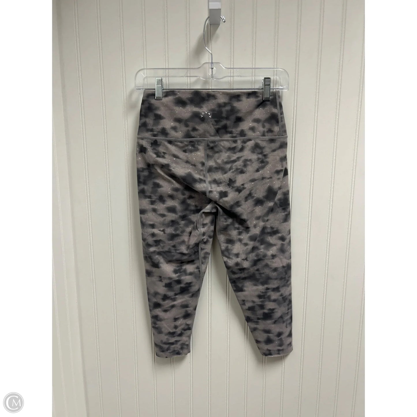 Athletic Leggings Capris By Varley In Grey, Size: M