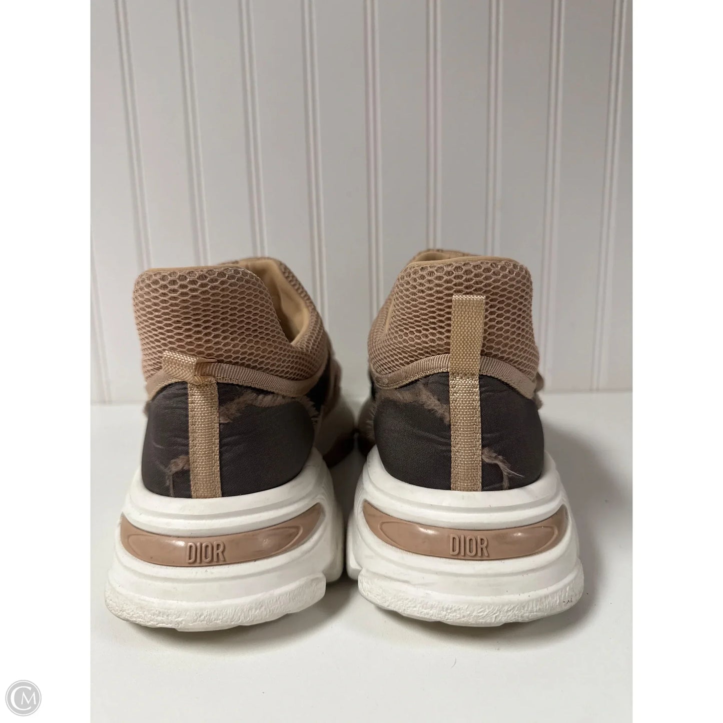 Shoes Luxury Designer By Dior In Beige, Size: 8.5