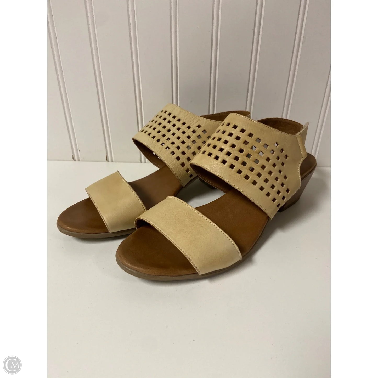 Sandals Heels Block By Cmc In Tan, Size: 8.5