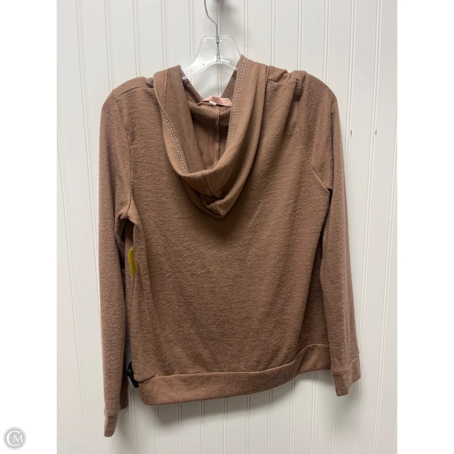 Sweatshirt Hoodie By Clothes Mentor In Brown, Size: M