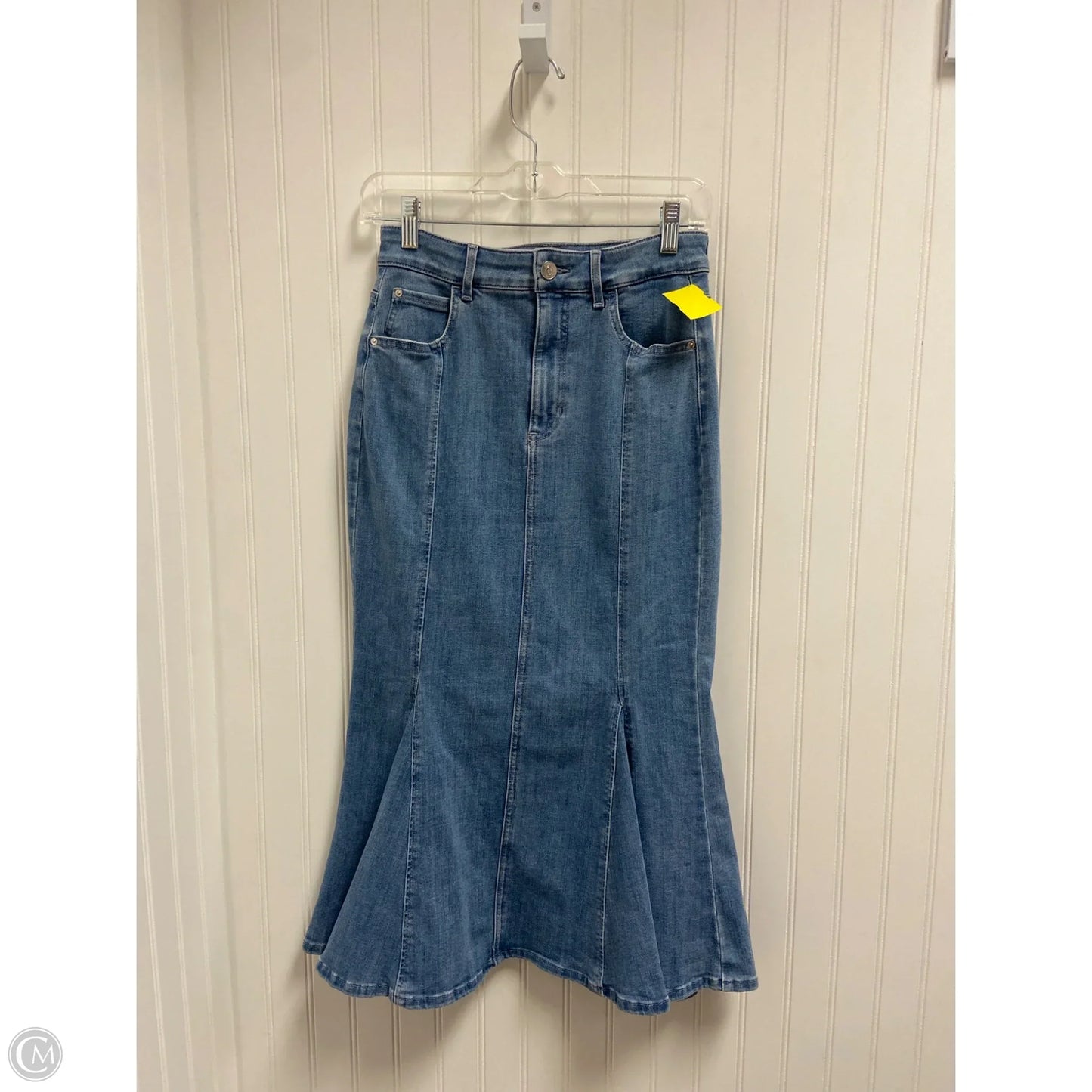 Skirt Midi By Guess In Blue Denim, Size: 2