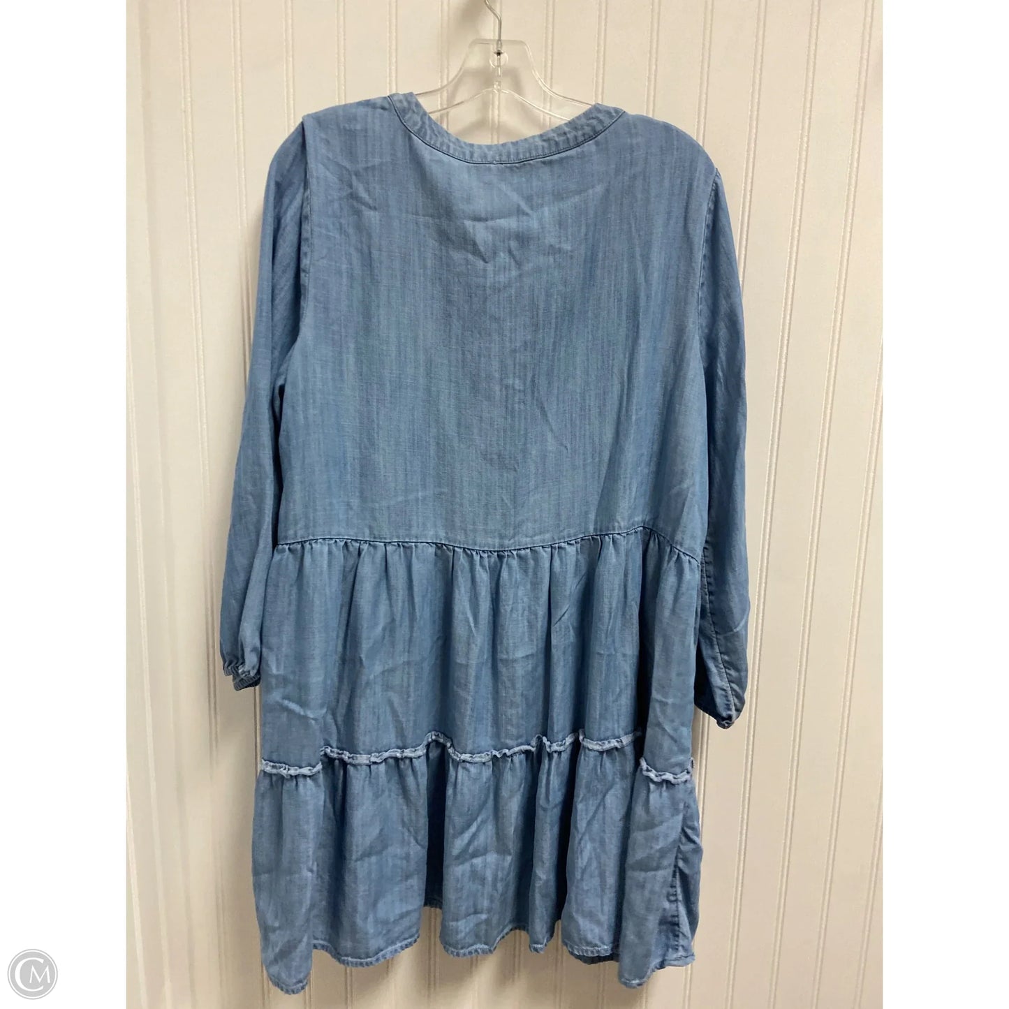 Dress Casual Short By Vineyard Vines In Blue Denim, Size: L