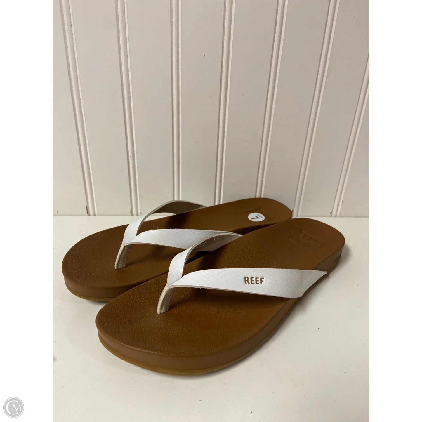 Sandals Flip Flops By Reef In White, Size: 7