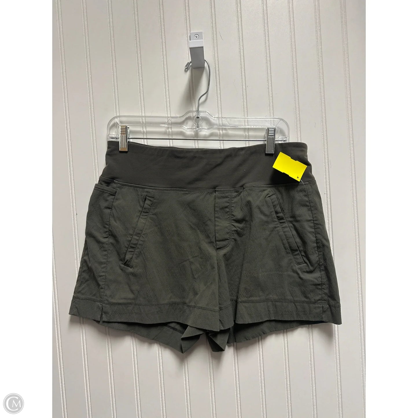Athletic Shorts By Athleta In Green, Size: M