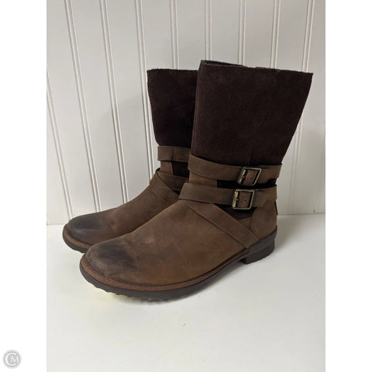 Boots Designer By Ugg In Brown, Size: 9.5
