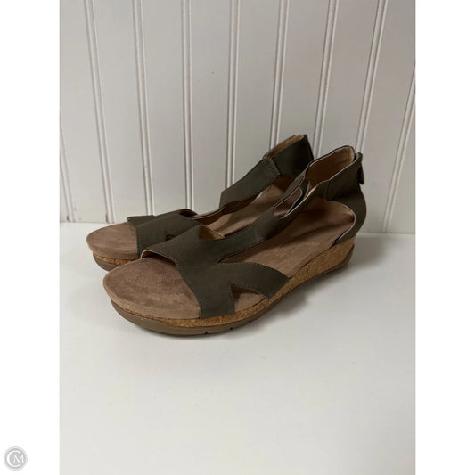 Sandals Flats By Adrienne Vittadini In Green, Size: 8