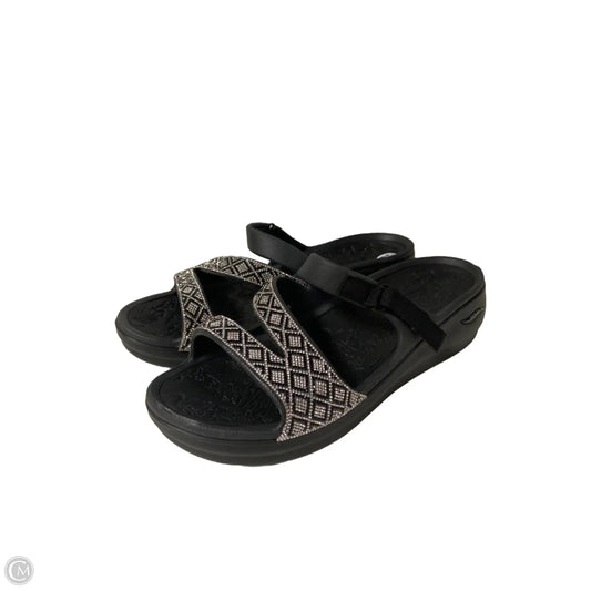 Sandals Flip Flops By Skechers In Black, Size: 10